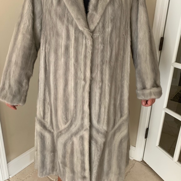 Real Mink Fur - Picture 3 of 10